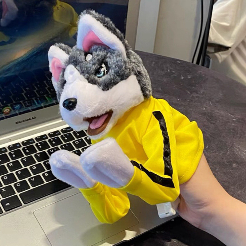 Mainan Sarung Tangan Kung Fu H - Interactive Squeaky Plush Dog Toy ulasan dan harga
